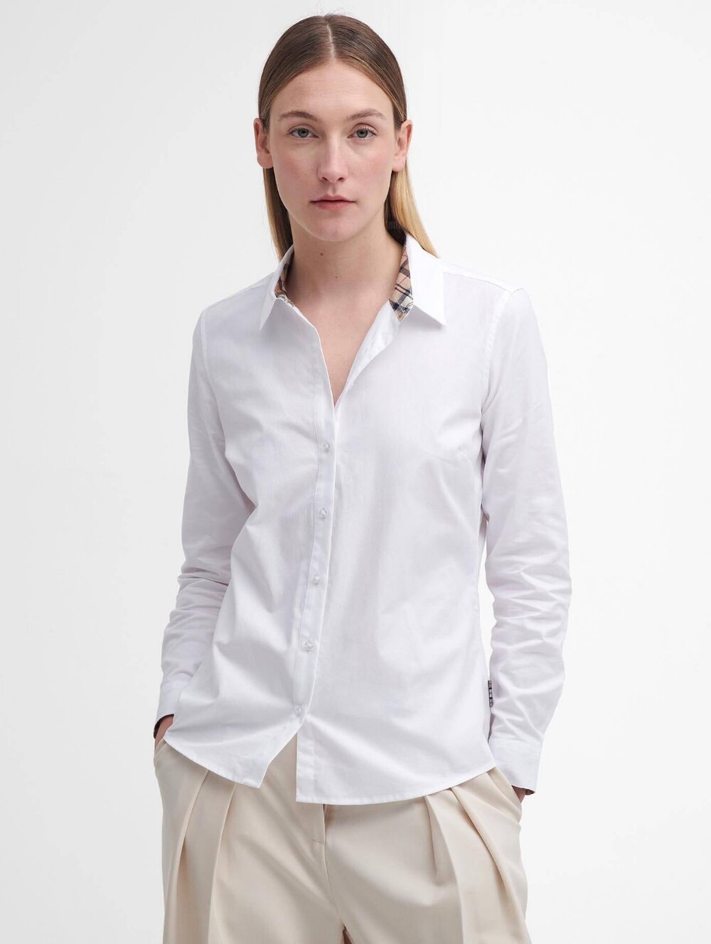 Barbour Classic White Button-Down Shirt - Women’s Tailored Fit Size 4.